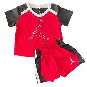 Toddler Air Jordan Set, Black/Red, 12M